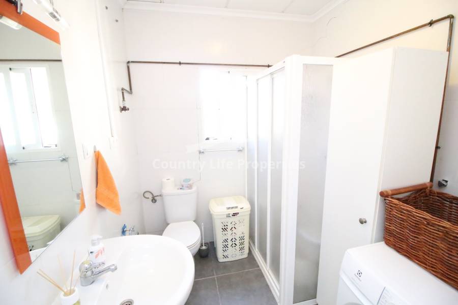 Перепродажа - Villa - Crevillente