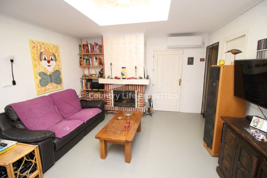 Перепродажа - Villa - Crevillente