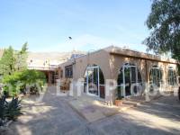 Перепродажа - Villa - Crevillente