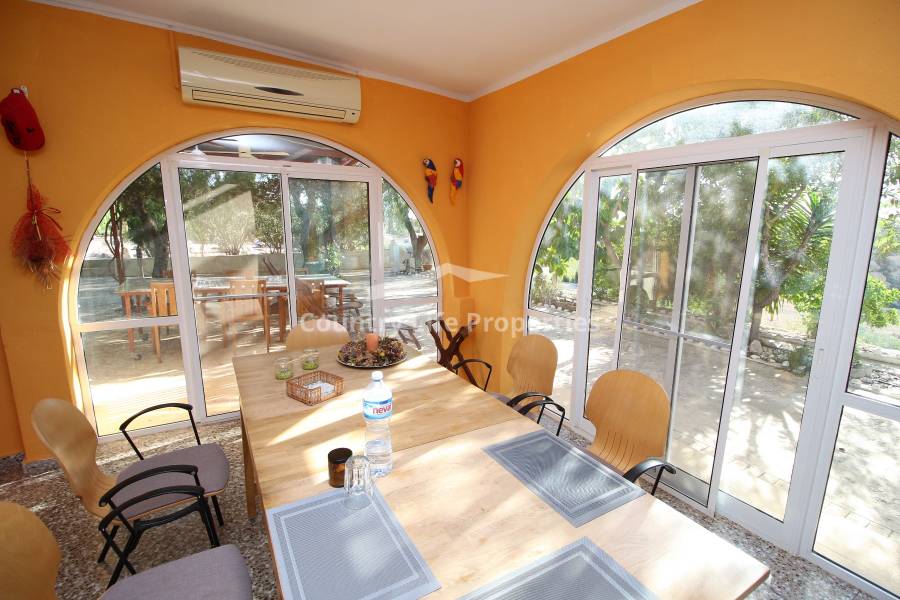 Перепродажа - Villa - Crevillente