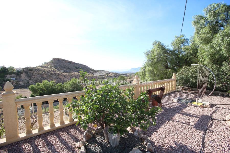 Перепродажа - Villa - Crevillente