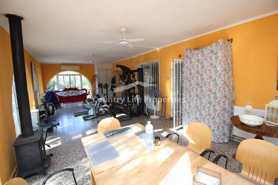 Перепродажа - Villa - Crevillente