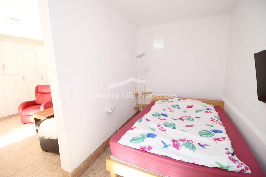 Перепродажа - Villa - Crevillente