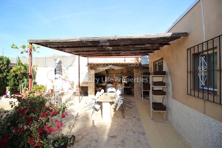 Перепродажа - Villa - Crevillente