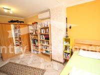 Перепродажа - Villa - Crevillente