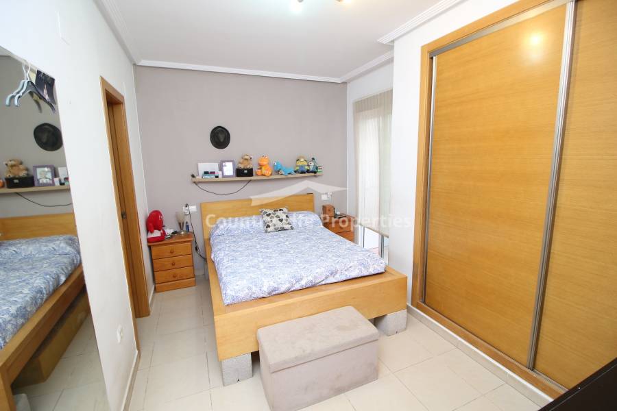 Resale - Apartment - Dolores - Countryside
