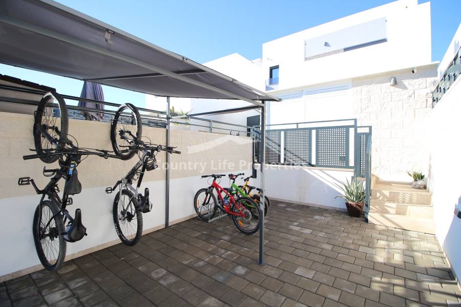 Segunda Mano - Chalet - Dolores - Nuevo Sector 