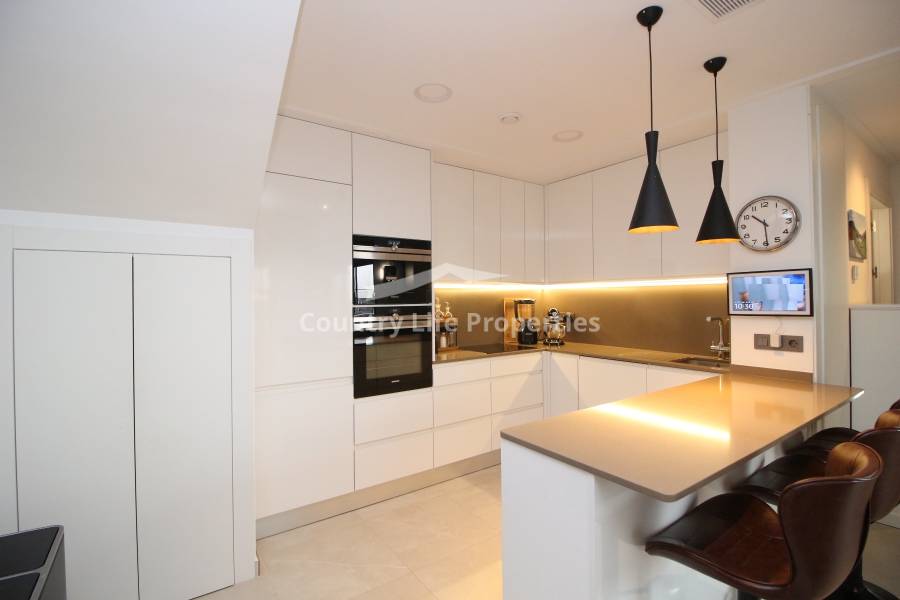 Segunda Mano - Chalet - Dolores - Nuevo Sector 