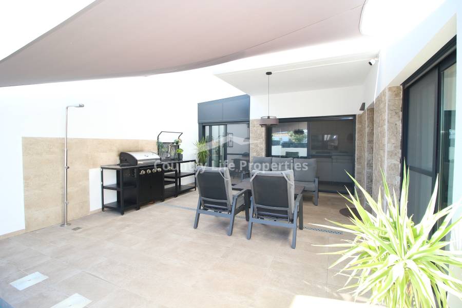 Segunda Mano - Chalet - Dolores - Nuevo Sector 