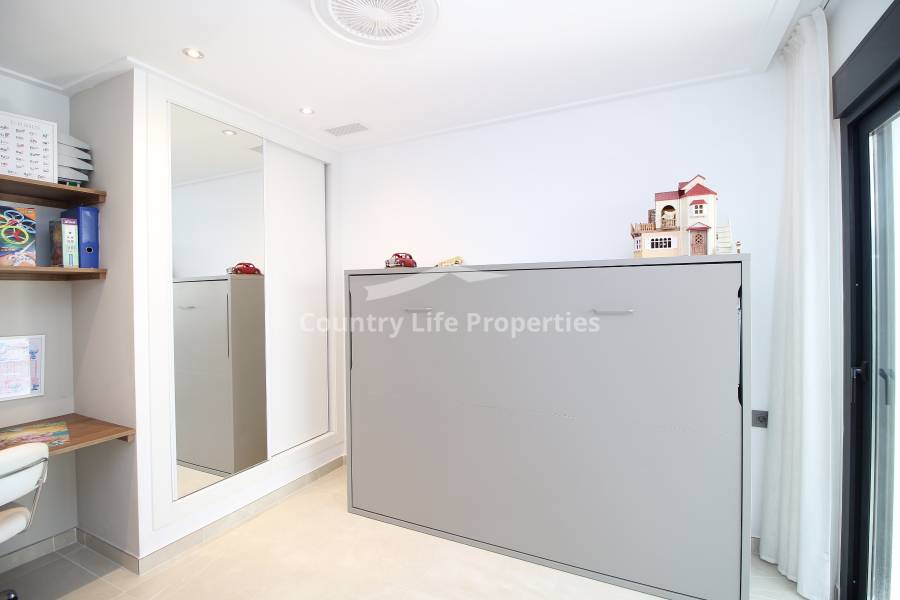 Segunda Mano - Chalet - Dolores - Nuevo Sector 