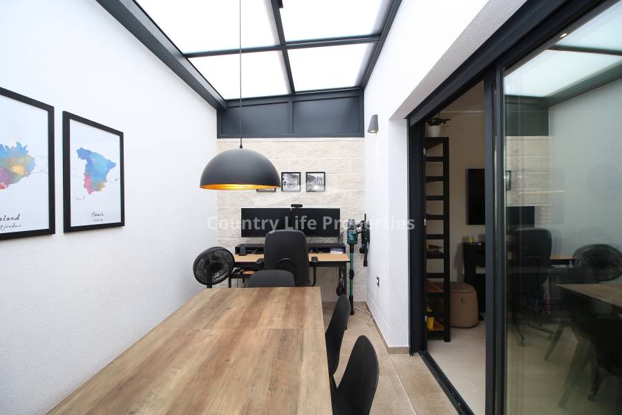 Segunda Mano - Chalet - Dolores - Nuevo Sector 