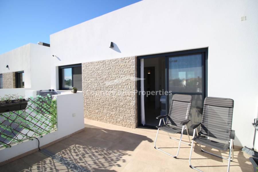 Segunda Mano - Chalet - Dolores - Nuevo Sector 