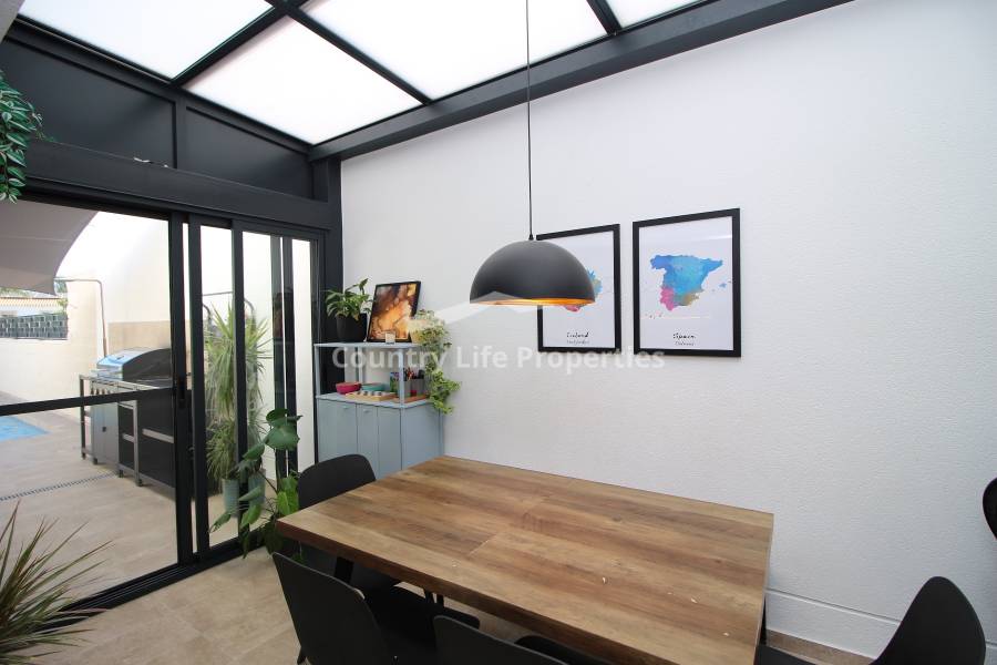 Segunda Mano - Chalet - Dolores - Nuevo Sector 