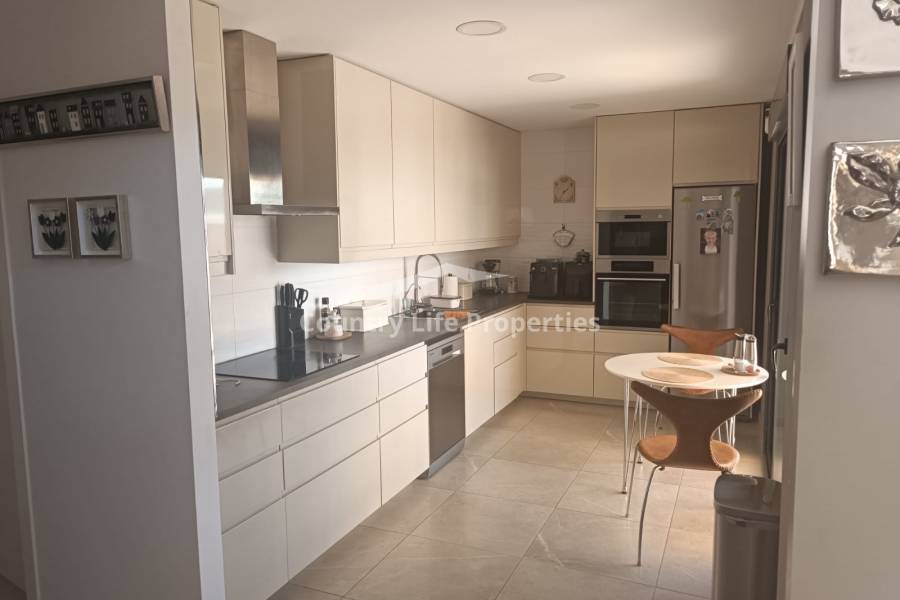 Resale - Villa - Daya Nueva - Town