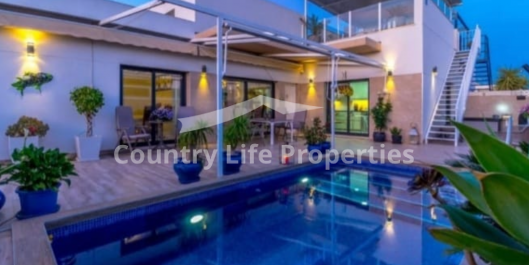 Villa - Resale - Daya Nueva - Town