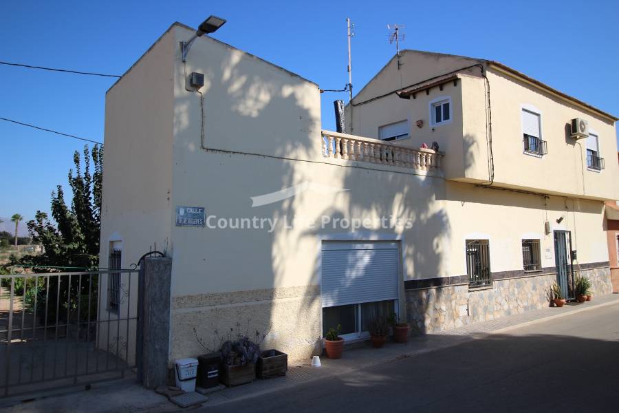 Resale - Quad / Semi detached - Dolores - Town