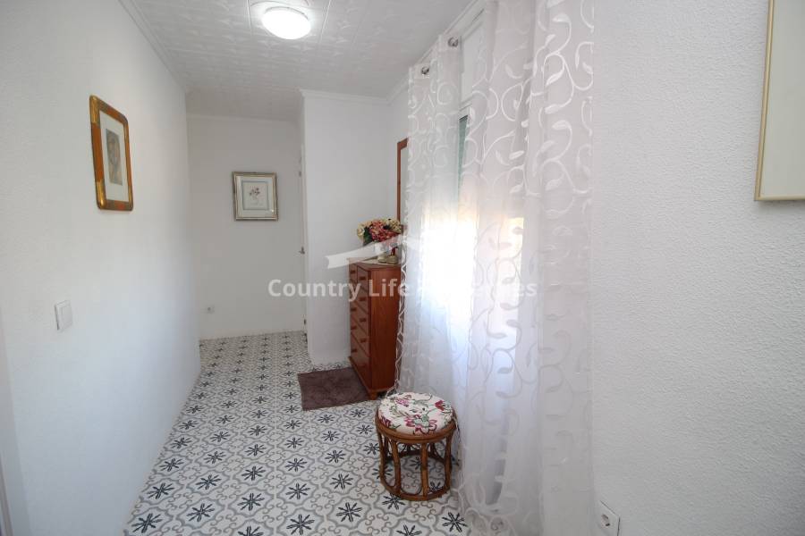 Resale - Quad / Semi detached - Dolores - Town