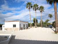 Segunda Mano - Chalet - Dolores - Campo