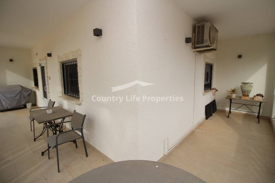 Resale - Villa - Catral - Countryside 