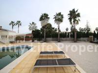 Resale - Villa - Catral - Countryside 