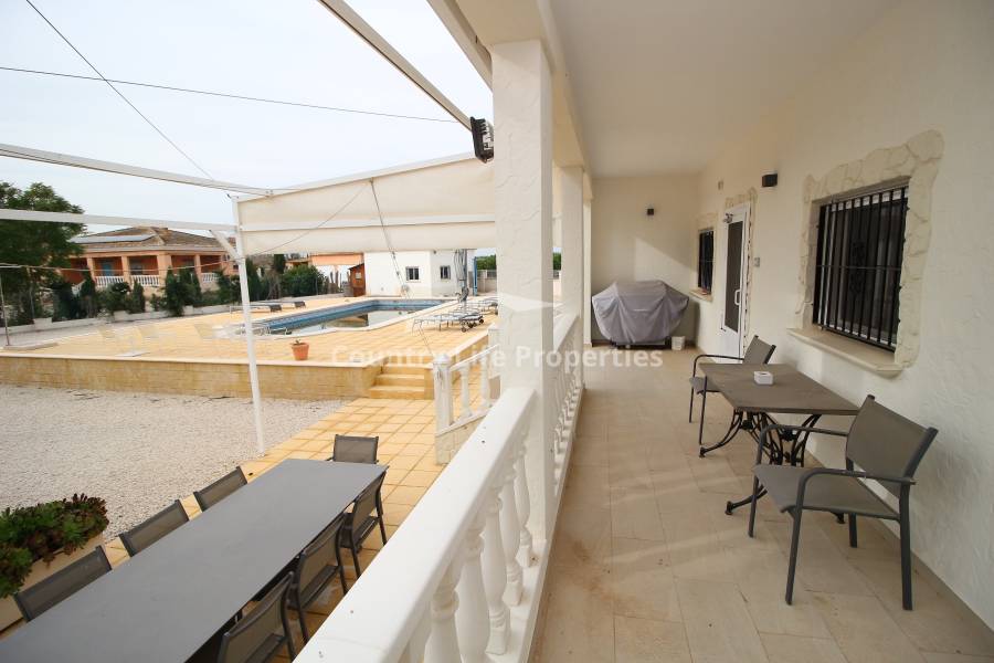 Resale - Villa - Catral - Countryside 