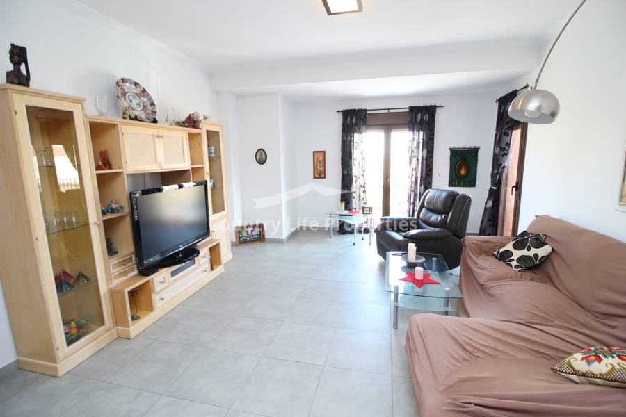 Lange termijn verhuur - Appartement - Catral - Town 