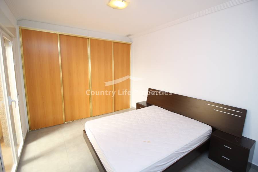 Lange termijn verhuur - Appartement - Catral - Town 