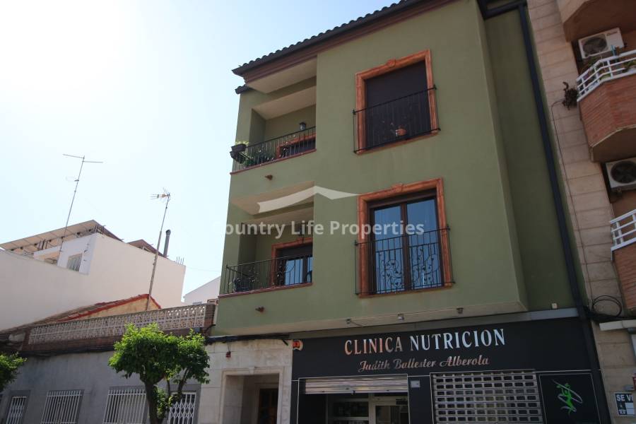 Lange termijn verhuur - Appartement - Catral - Town 