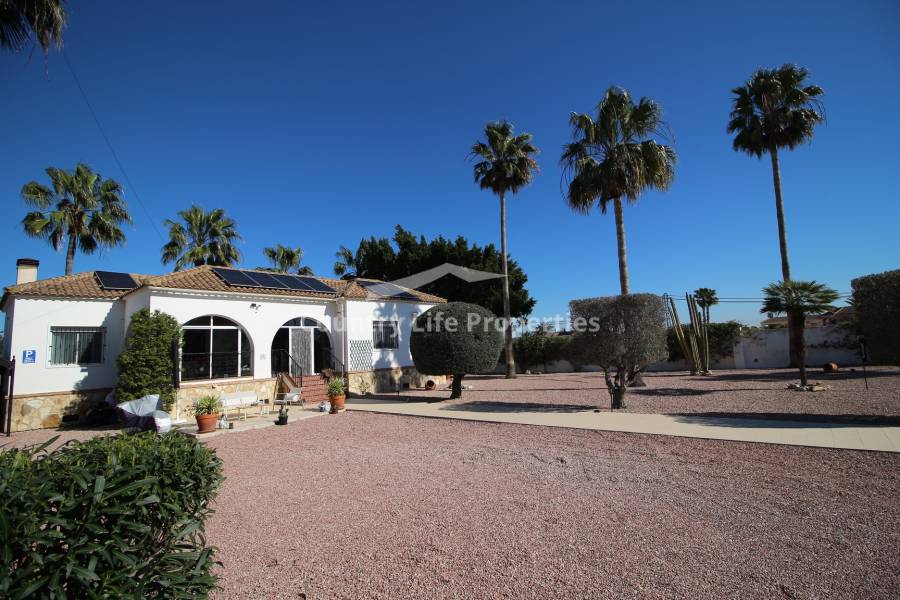 Resale - Villa - Catral - Countryside 