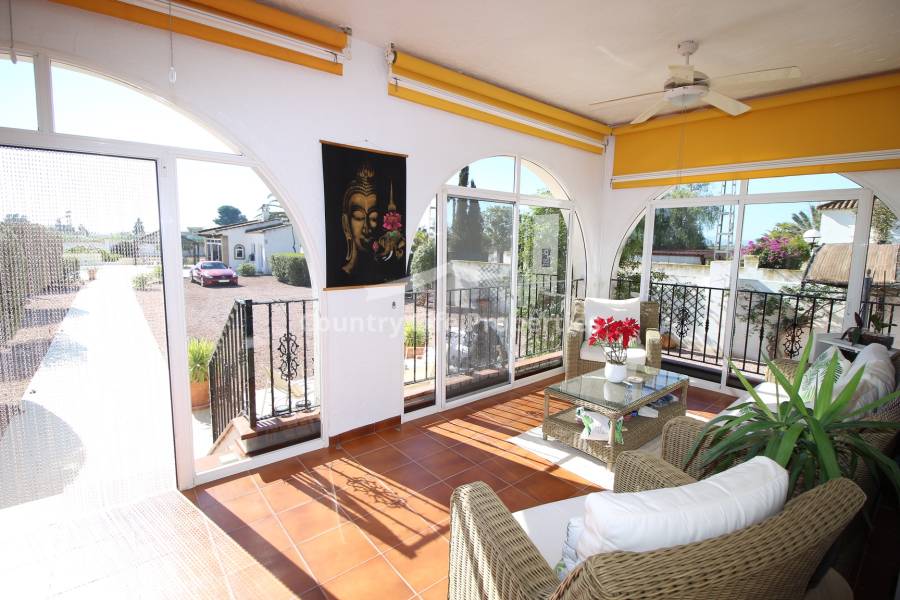 Resale - Villa - Catral - Countryside 