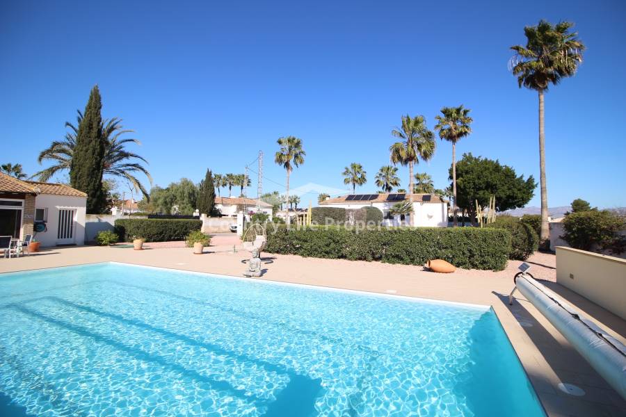 Resale - Villa - Catral - Countryside 