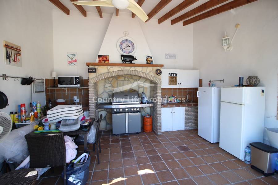 Resale - Villa - Catral - Countryside 