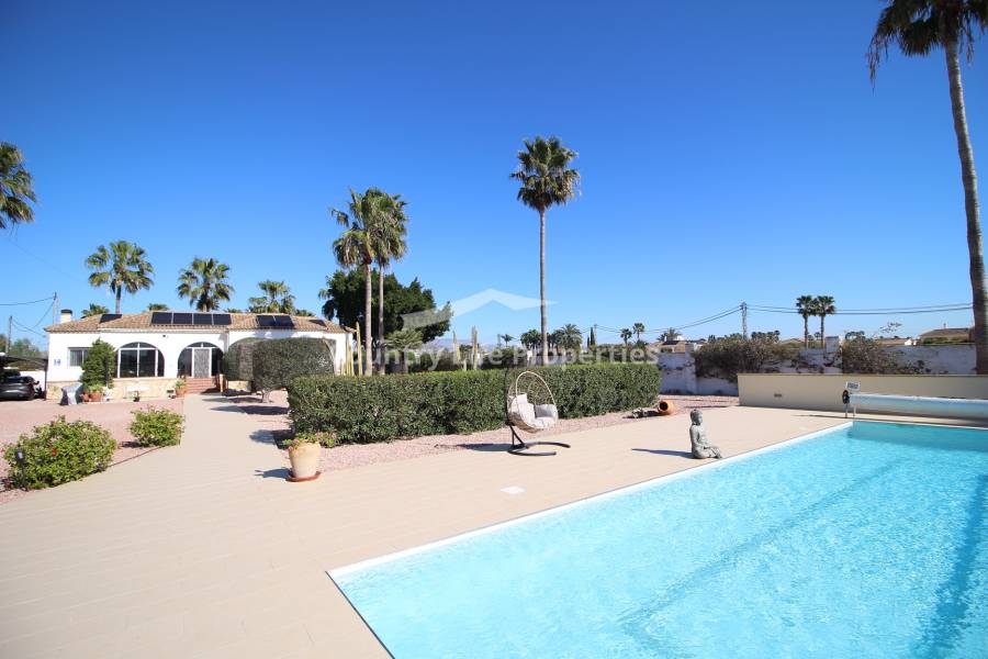 Resale - Villa - Catral - Countryside 