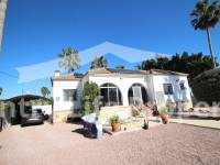 Resale - Villa - Catral - Countryside 