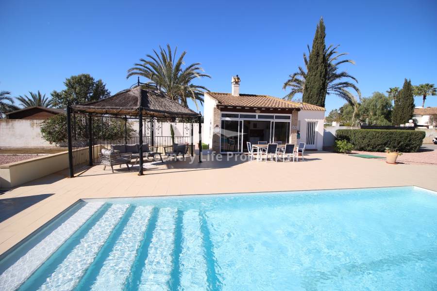 Resale - Villa - Catral - Countryside 