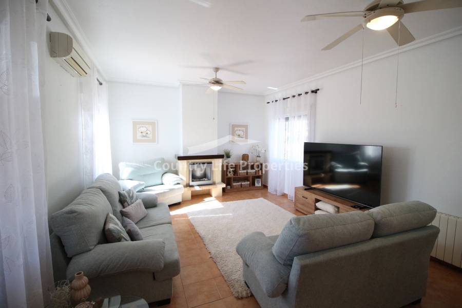 Resale - Villa - Catral - Countryside 