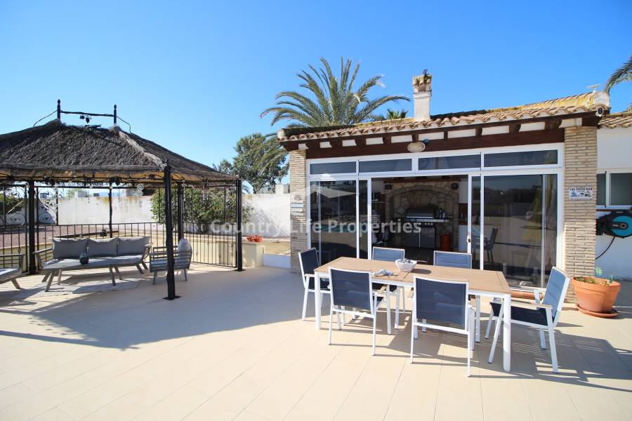 Resale - Villa - Catral - Countryside 