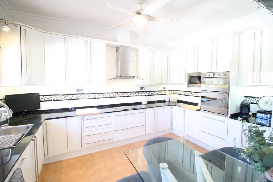 Resale - Villa - Catral - Countryside 