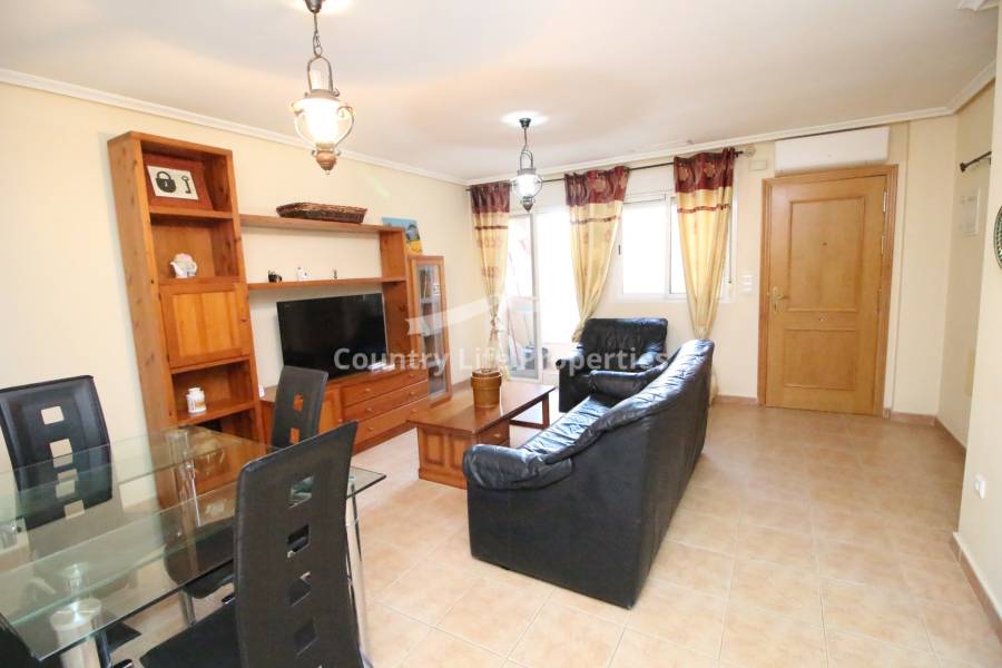 Segunda Mano - Apartamento - Dolores - Campo