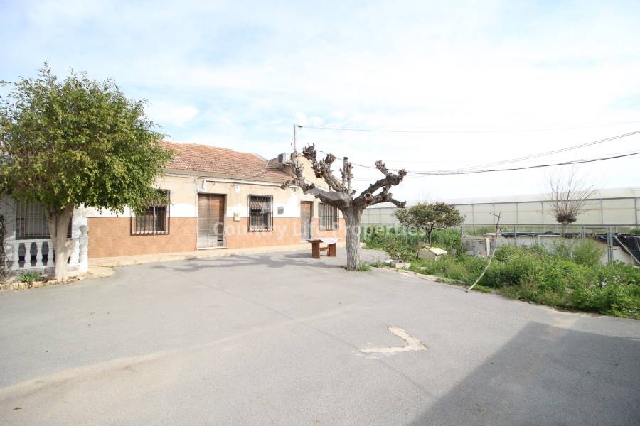 Revente - Maison de campagne - Dolores - Countryside