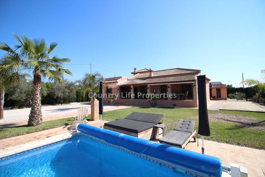 Resale - Villa - Catral - Countryside 
