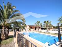 Resale - Villa - Catral - Countryside 