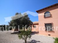 Resale - Villa - Catral - Countryside 