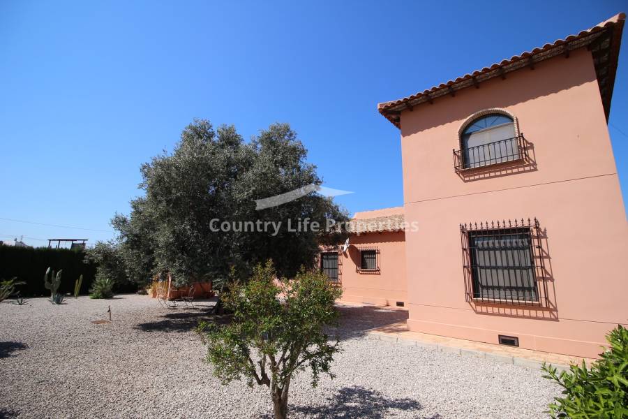 Resale - Villa - Catral - Countryside 