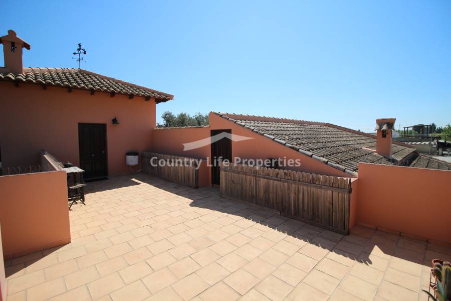 Resale - Villa - Catral - Countryside 