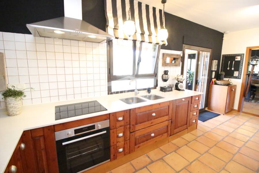 Resale - Villa - Catral - Countryside 