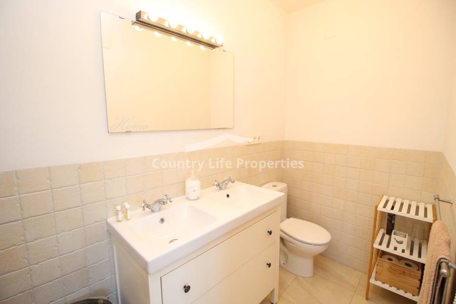 Resale - Villa - Catral - Countryside 