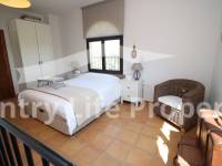 Resale - Villa - Catral - Countryside 