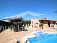 Resale - Villa - Catral - Countryside 