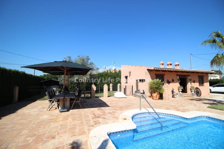 Resale - Villa - Catral - Countryside 